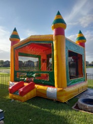 20230903 182241 1707254025 14x14 Rasta Bounce House